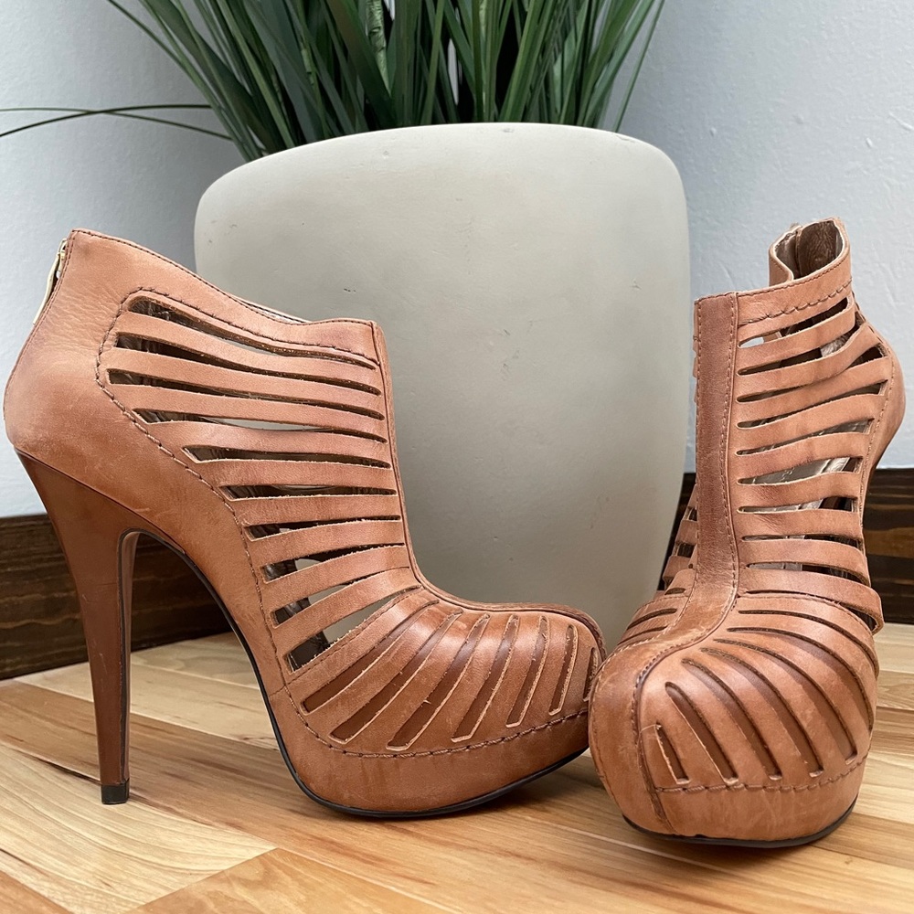BCBGeneration Eddah Leather Bootie
